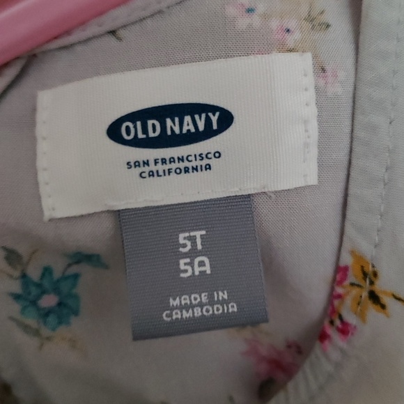 TWO Old Navy floral dresses 5t EUC shirt shift - Picture 2 of 4